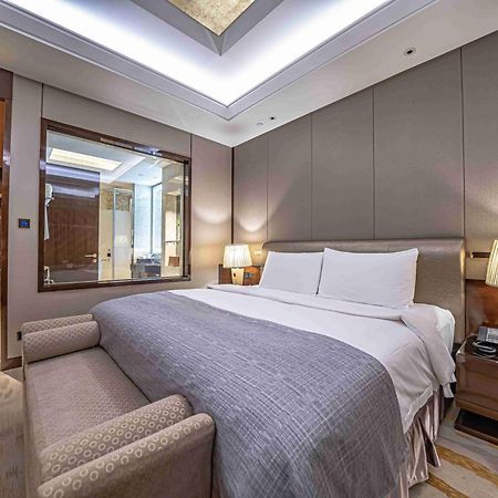 Zhaolin Grand Hotel 北京 エクステリア 写真