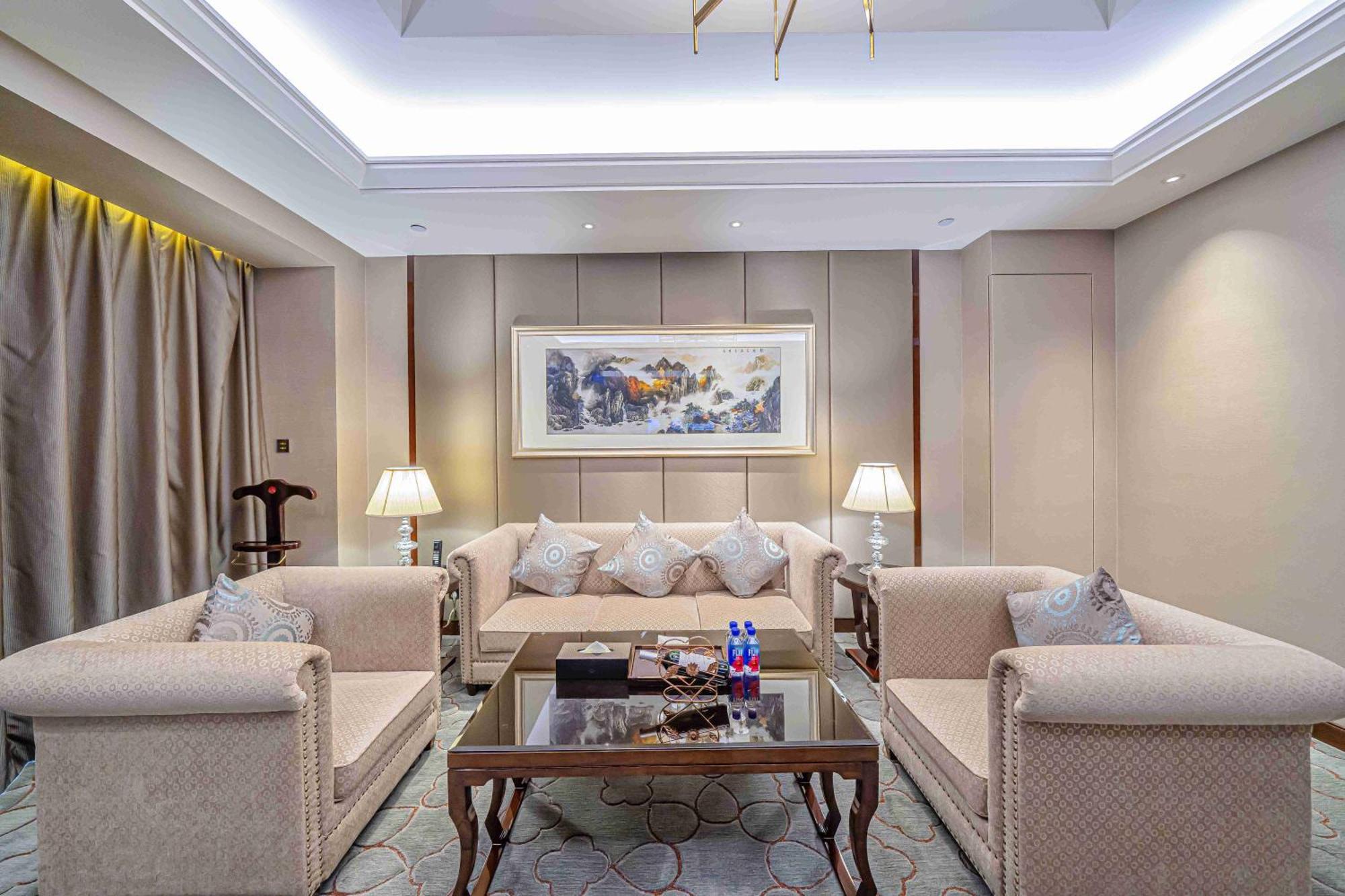 Zhaolin Grand Hotel 北京 エクステリア 写真
